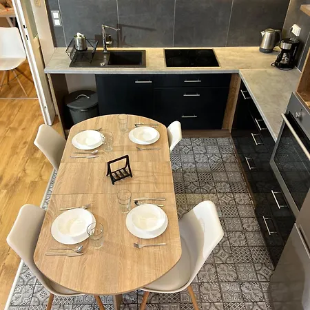 Apartment P9 By Small *