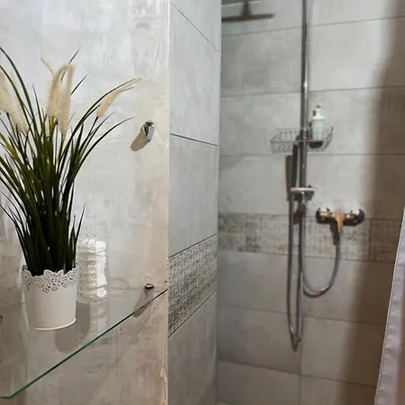 P9 By Small Apartament